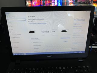 Acer Aspire ES1 - HDD 320GB/4GB RAM (Para Peças)