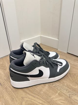 Nike Air Jordan 1 Low Gris Blanco Talla 38
