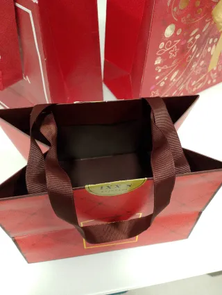 Lote de 3 Bolsas de Papel de Regalo Rojas