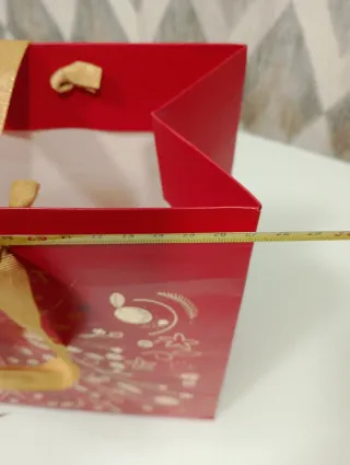 Lote de 3 Bolsas de Papel de Regalo Rojas