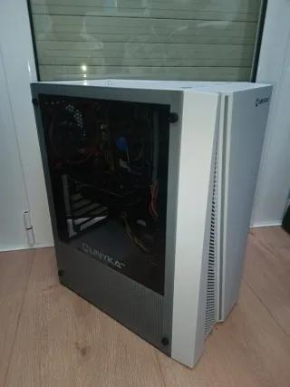PC Gaming Intel i5 8GB Ram 3200mhz