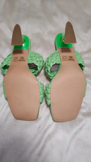 Sandálias Gaelle Verdes Trançadas