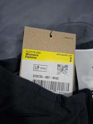 Chaqueta Nike Street Woven Negra y Gris