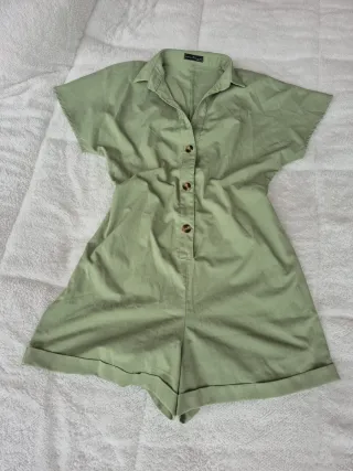 Mono corto verde EMILY & NOAH Talla M