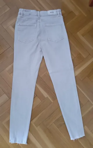 Pantalones Slim Stradivarius