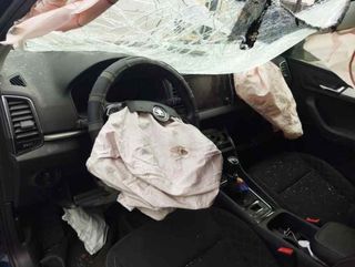 Guantera skoda 57a857264 karoq - 1.0 tsi mt 218810