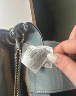 Borsa a mano Guess grigia