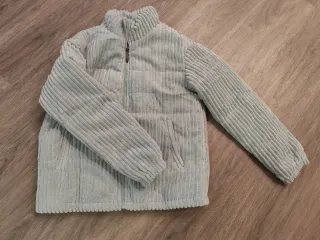 Abrigo acolchado pana verde menta