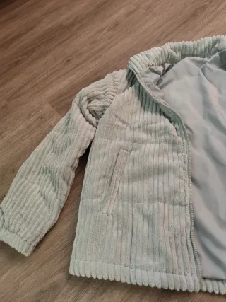 Abrigo acolchado pana verde menta