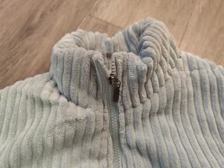 Abrigo acolchado pana verde menta