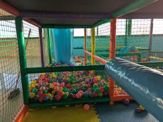 Parque de bolas infantil