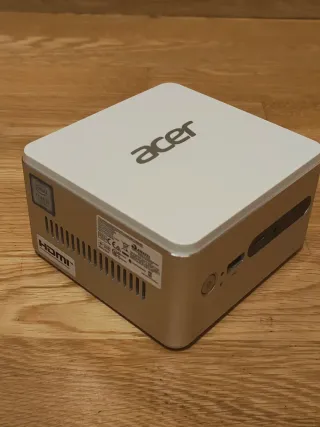 Mini PC Acer Revo Cube RN76
