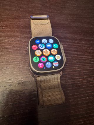 Apple Watch Ultra 2 Beige/Gris