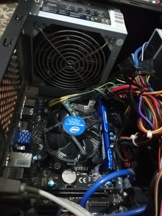 Fuente de alimentación PC 500W 8gb ssd120