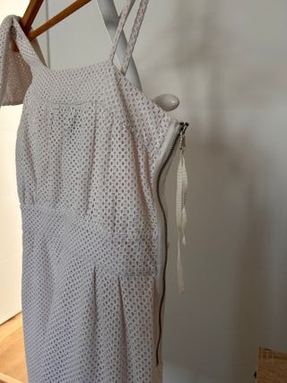 Vestido elegante beige y rosa