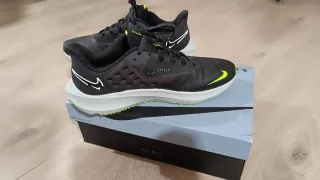 Zapatilla Nike Air Zoom Pegasus Shield impermeable