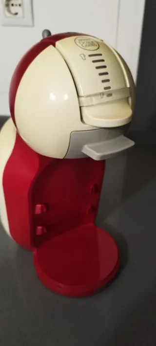 Cafetera Dolce Gusto para piezas