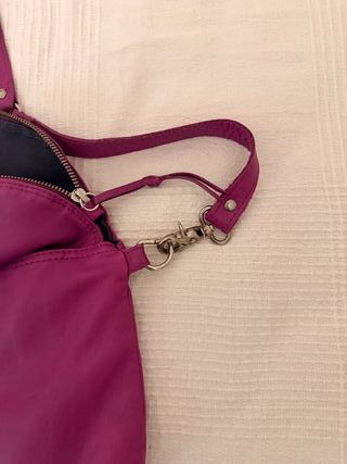 Bolso Hakei Cuero Morado Bandolera