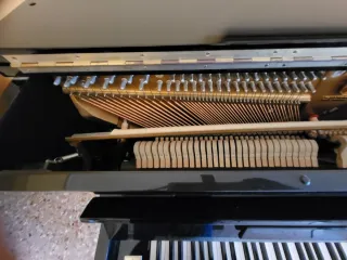 Piano Vertical Samick SU-118
