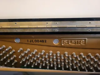 Piano Vertical Samick SU-118