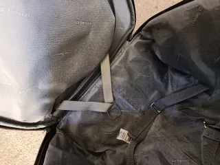 Maleta de cabina con estampado floral