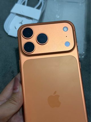 iPhone 17 Pro Max Naranja