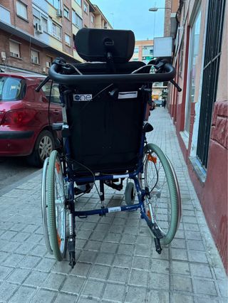 Silla de Ruedas Basculante como nueva