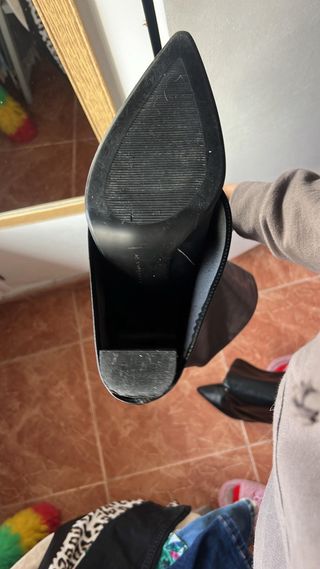 Botas de tacón altas negras pantalón