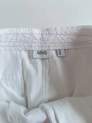 Pantalón blanco Mango