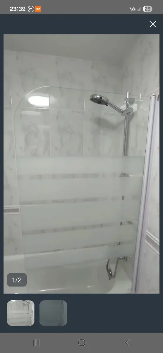 Mampara de bañera cristal y metal