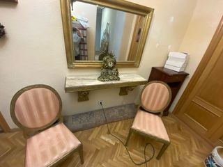 Mueble entrada madera maciza tallado a mano en pan