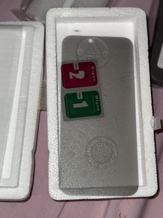 2 Fundas y Cristal iPhone 16 Pro Max