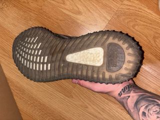 Adidas Yeezy Boost 350 V2 Beluga