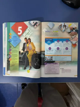 Libro de inglés primero de Bach