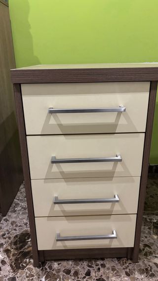 Mesa de escritorio madera y metal