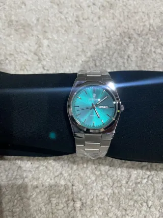 Reloj Pulsar Verde y Plateado