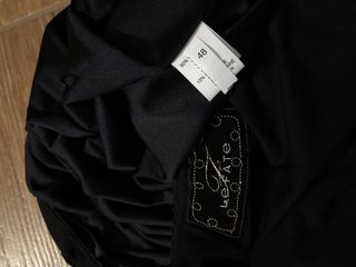 Gonna con maglie nere