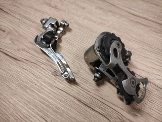 Deragliatori Shimano 105