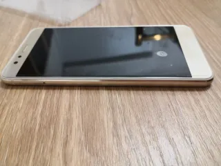 Huawei P10 Dorado Nuevo para Attrezzo