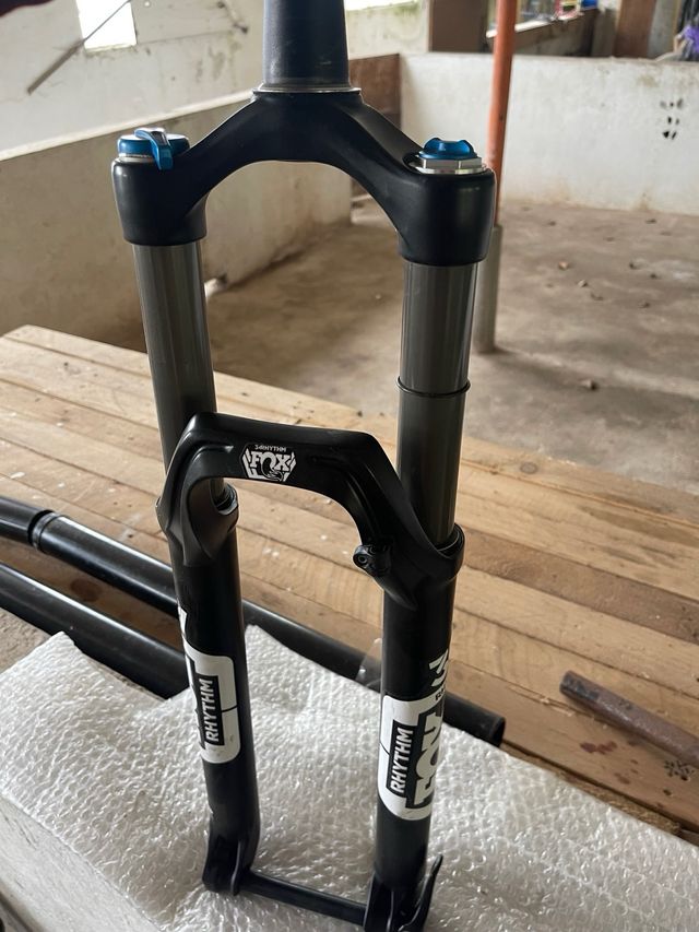 Suspensión Aire  fox 29,8 Ajustable