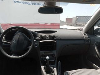 Renault 7701048931 faro derecho laguna ii 20111717