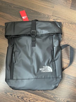 Mochila The North Face Negra Impermeable