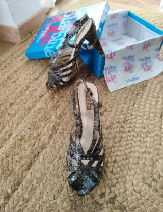 Sandalias Lola Blue/Tacón Plataforma/ Sin Estrenar