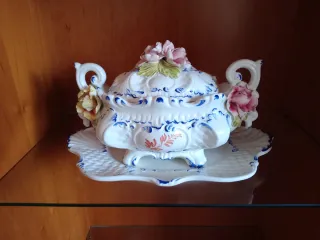 Sopera Vintage Porcelana Azul y Blanca