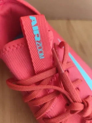 Botas Fútbol Nike Jr Zoom Vapor 16 talla EUR 38