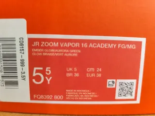 Botas Fútbol Nike Jr Zoom Vapor 16 talla EUR 38