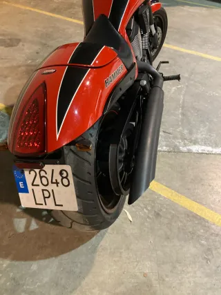 Victory Hammer S 2016 Negra/Roja