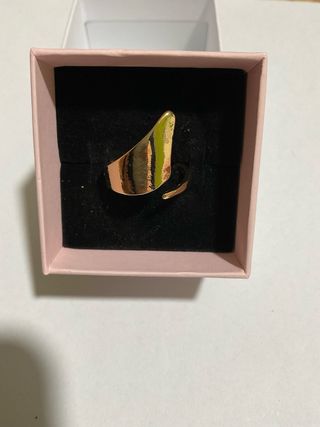 Anello donna oro design moderno