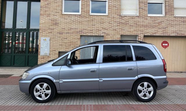 Opel Zafira 2005