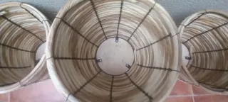 Lote 3 Maceteros Cestas Mimbre con Patas Madera